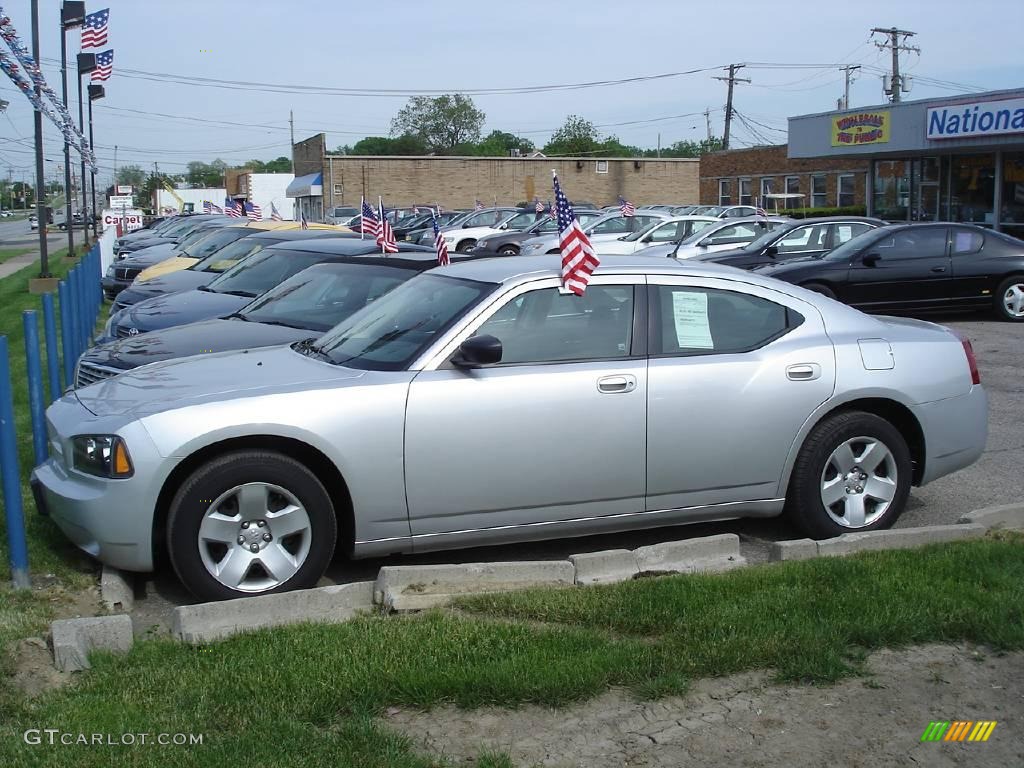 2008 Charger SE - Bright Silver Metallic / Dark Slate Gray photo #1