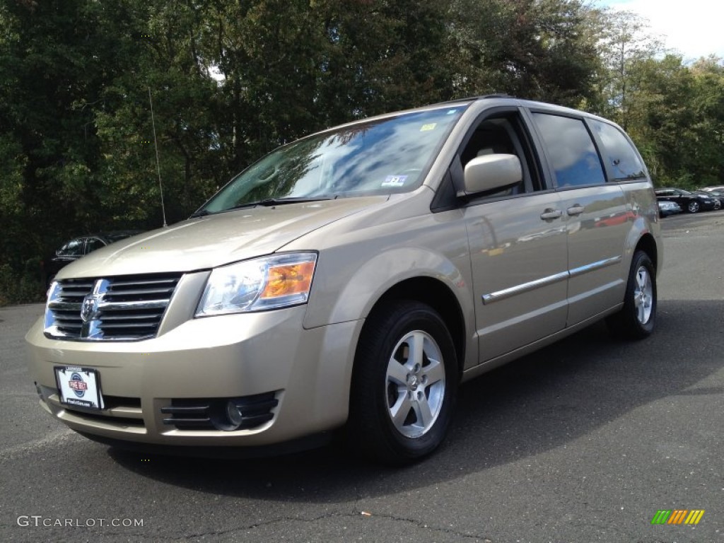2008 Grand Caravan SXT - Light Sandstone Metallic / Medium Slate Gray/Light Shale photo #1