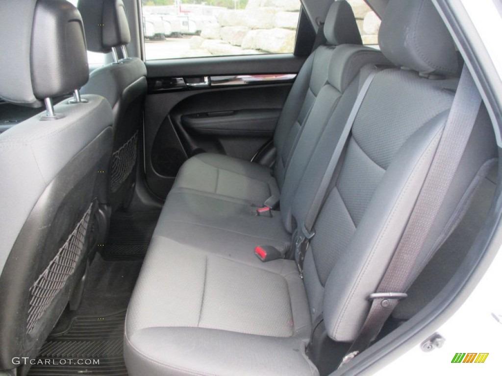 2013 Kia Sorento LX Rear Seat Photo #97868806