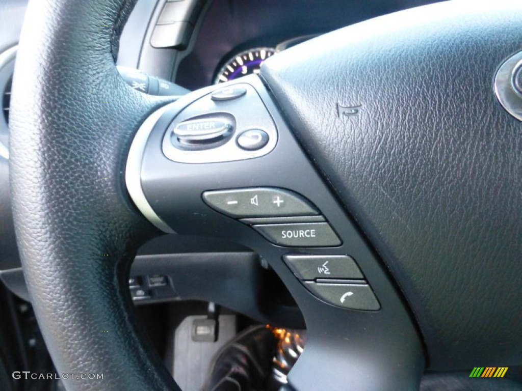 2014 Infiniti QX60 3.5 AWD Controls Photo #97868869