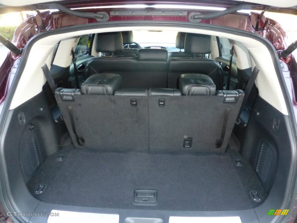 2014 Infiniti QX60 3.5 AWD Trunk Photo #97870081