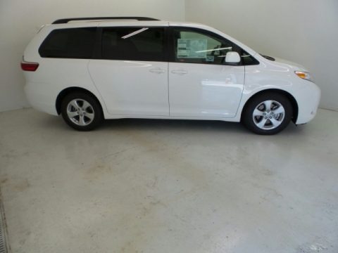 2015 Toyota Sienna LE Data, Info and Specs