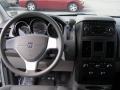 Stone White - Grand Caravan SE Photo No. 11