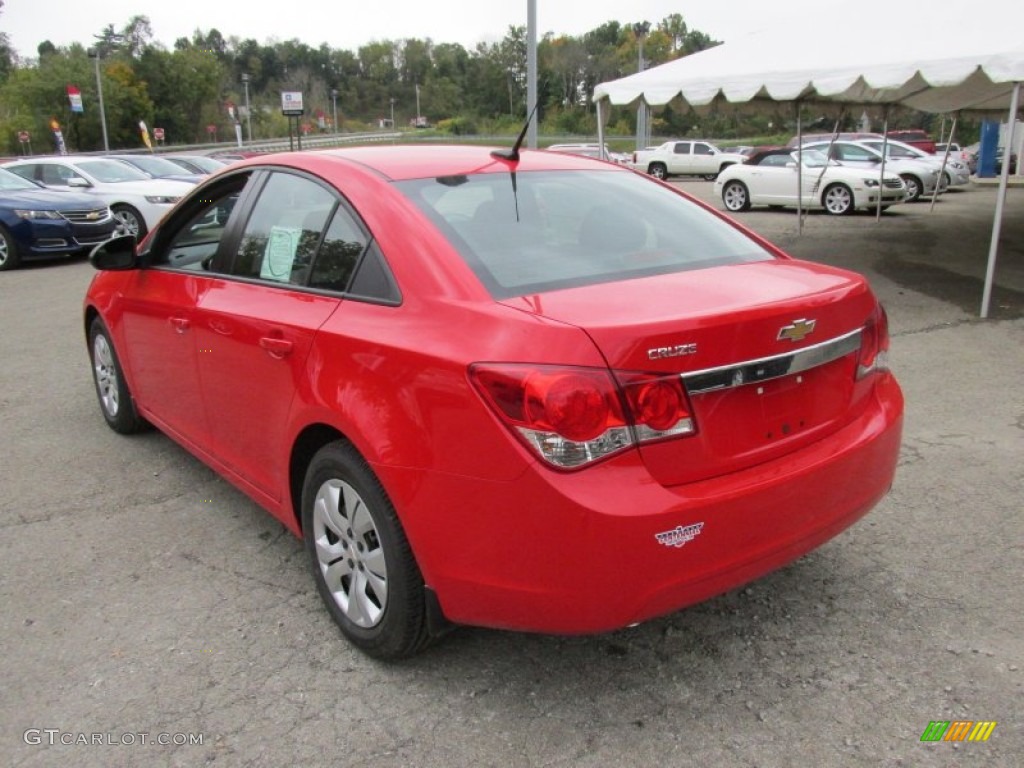 2014 Cruze LS - Red Hot / Jet Black/Medium Titanium photo #4