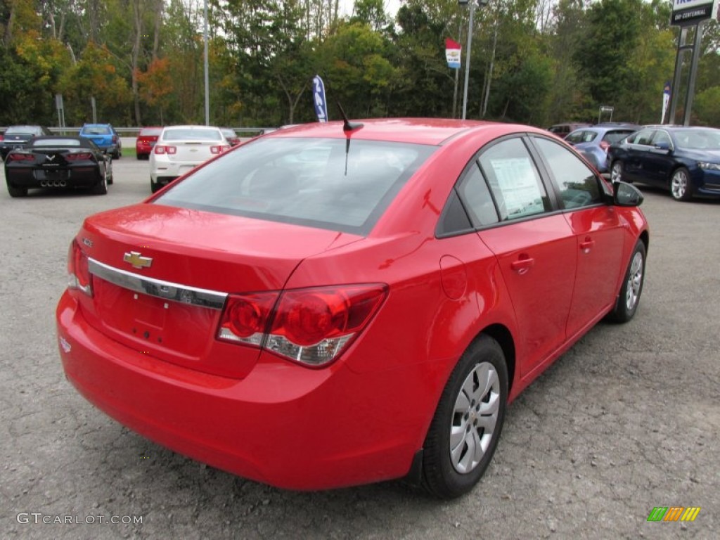 2014 Cruze LS - Red Hot / Jet Black/Medium Titanium photo #6
