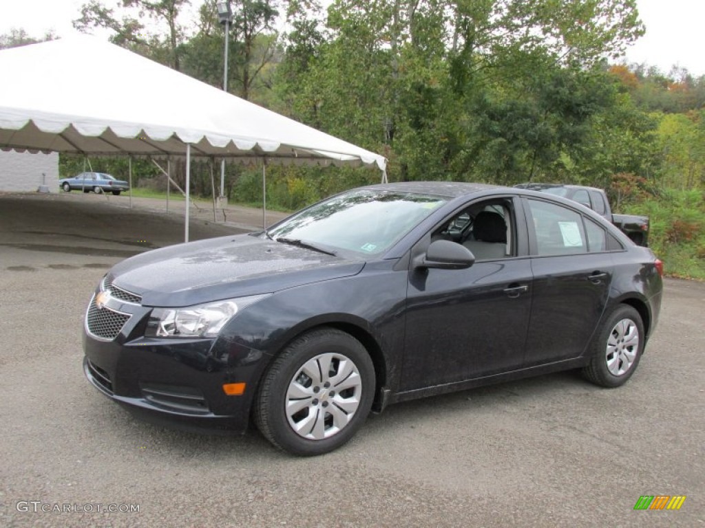 2014 Cruze LS - Blue Ray Metallic / Jet Black/Medium Titanium photo #1