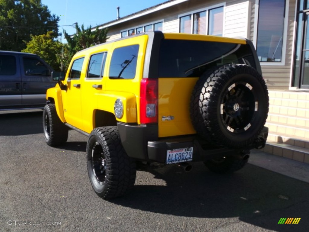 2006 H3  - Yellow / Ebony Black photo #2