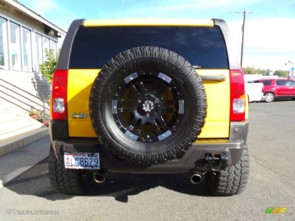 2006 H3  - Yellow / Ebony Black photo #3