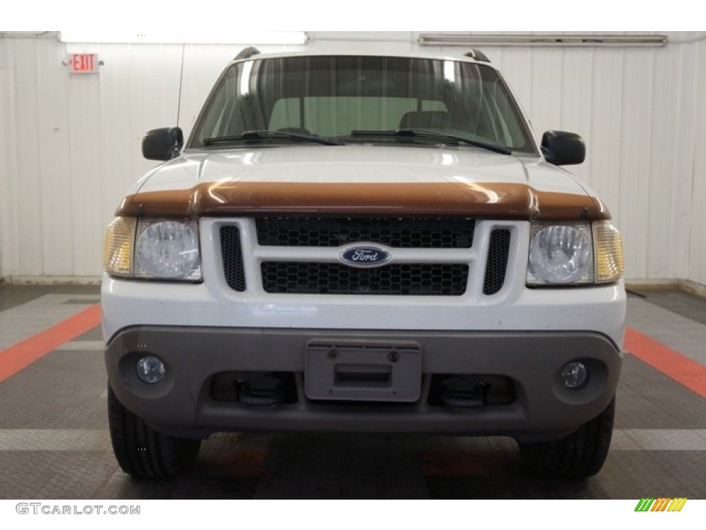 2001 Explorer Sport Trac  - Oxford White / Dark Graphite photo #4