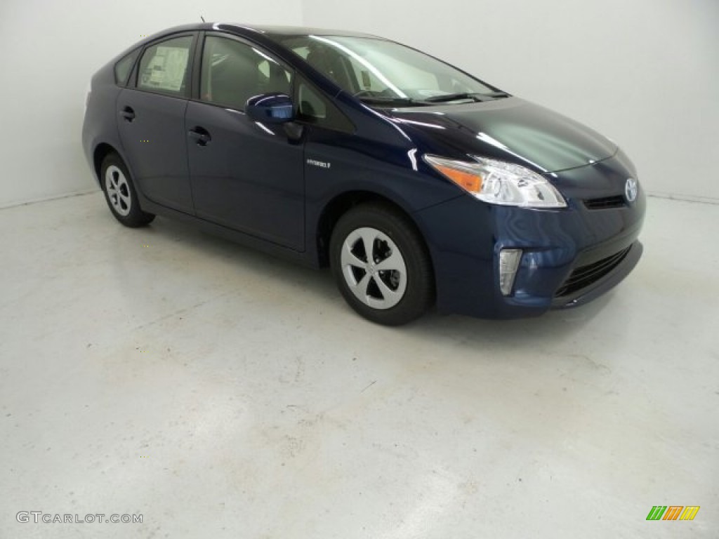 2015 Prius Three Hybrid - Nautical Blue Metallic / Dark Gray photo #2