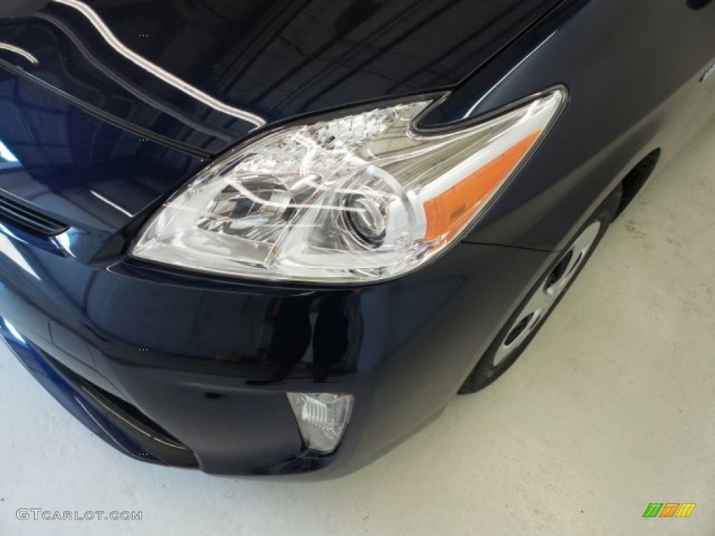 2015 Prius Three Hybrid - Nautical Blue Metallic / Dark Gray photo #6