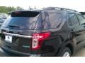 2015 Tuxedo Black Ford Explorer FWD  photo #4