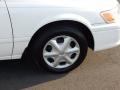 Super White - Camry CE Photo No. 3