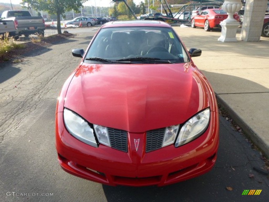 2003 Sunfire  - Victory Red / Graphite photo #3