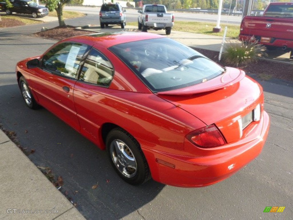 2003 Sunfire  - Victory Red / Graphite photo #6