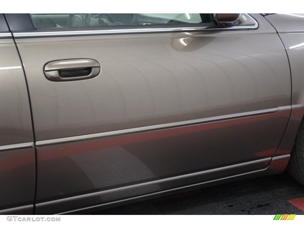 2002 Seville STS - Dark Bronzemist Metallic / Dark Gray photo #47