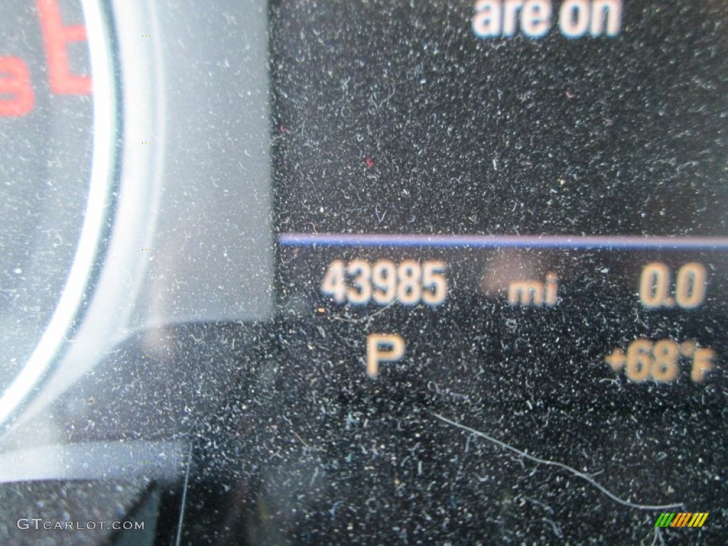2009 A4 2.0T Premium quattro Sedan - Aruba Blue Pearl Effect / Light Grey photo #29