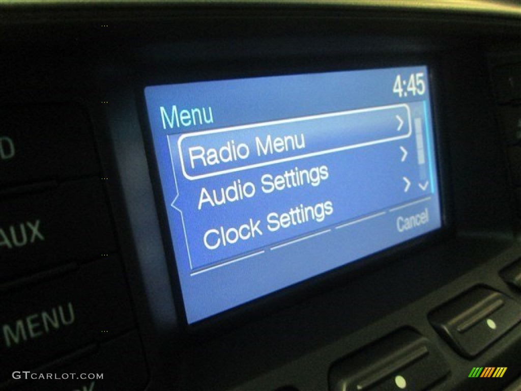 2015 Explorer FWD - Oxford White / Medium Light Stone photo #20