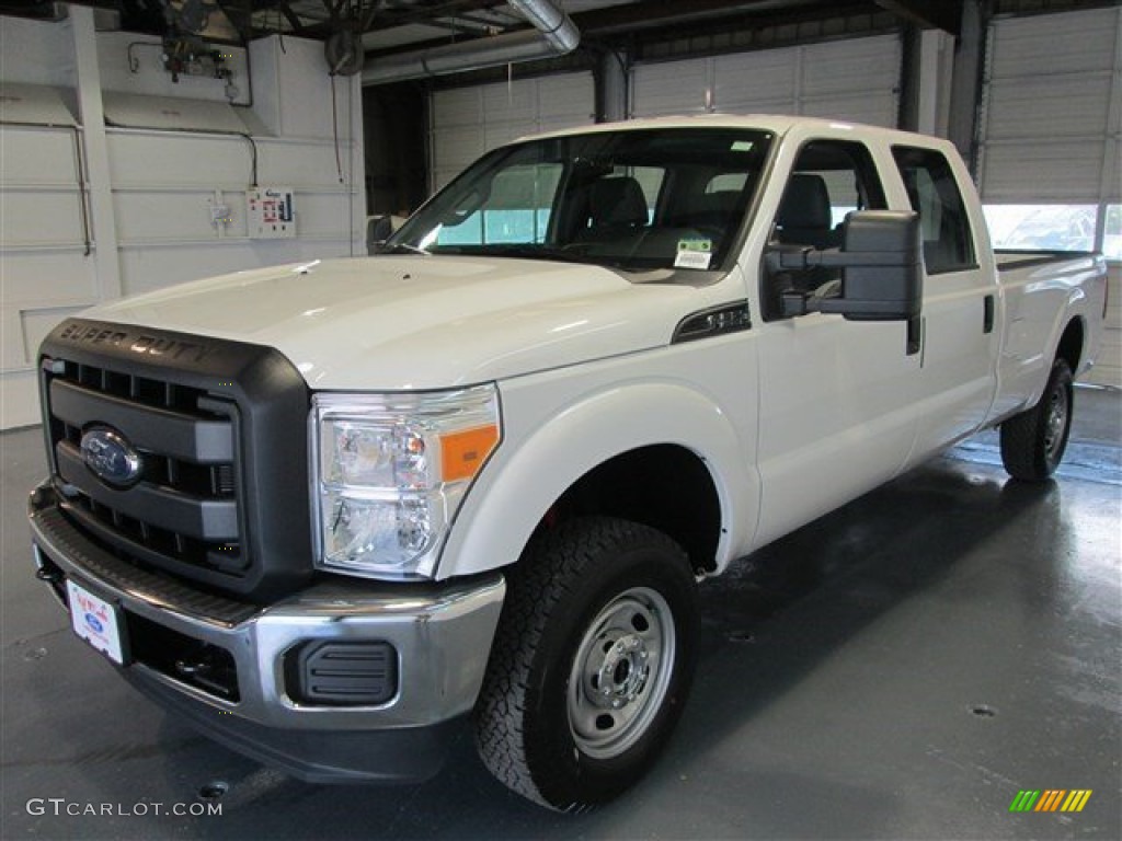 2015 F250 Super Duty XL Crew Cab 4x4 - Oxford White / Steel photo #3