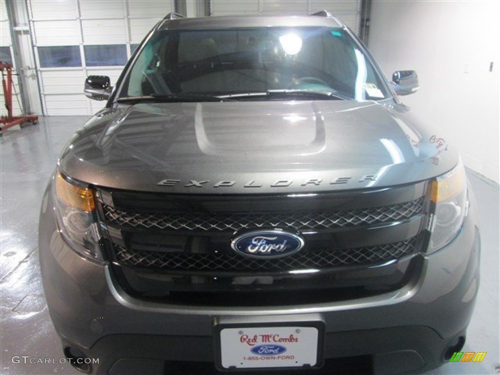 2015 Explorer Sport 4WD - Magnetic / Sport Charcoal Black photo #2