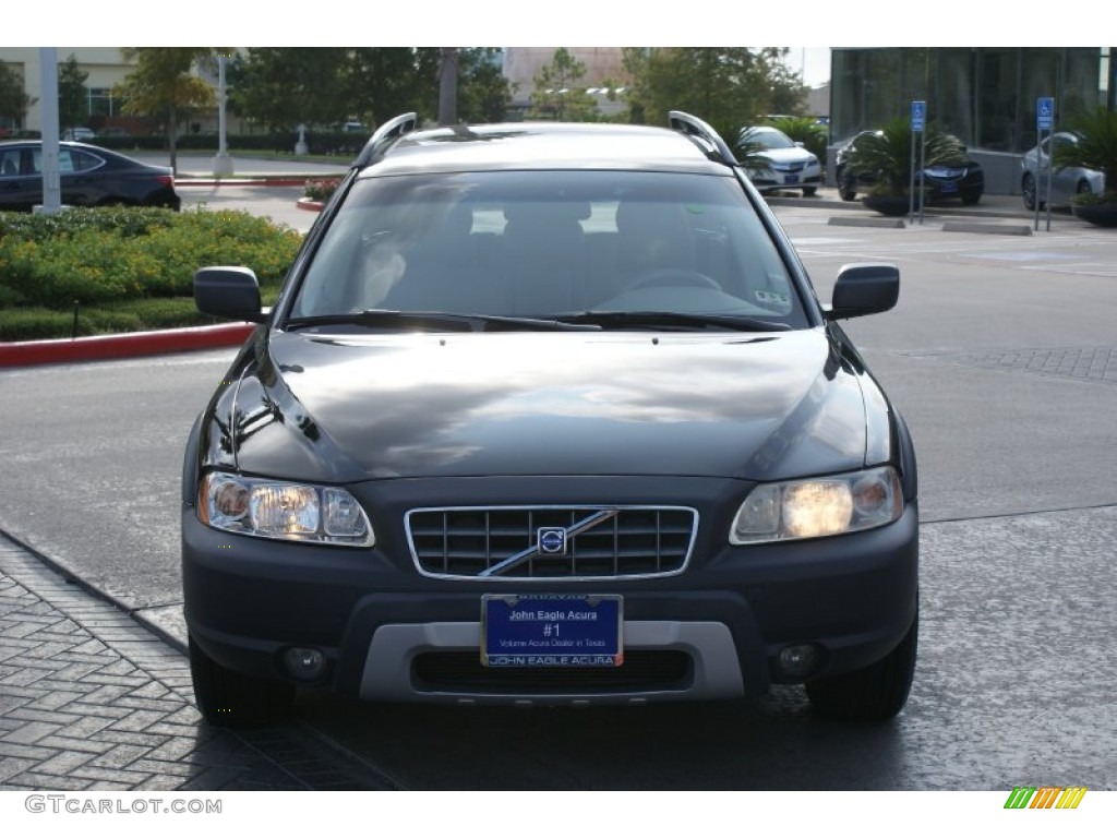 2005 XC70 AWD - Black / Taupe photo #3