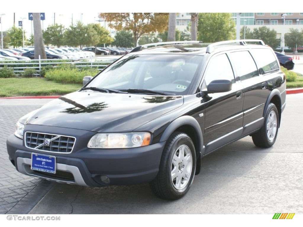 2005 XC70 AWD - Black / Taupe photo #4
