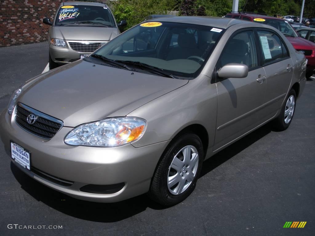 2007 Corolla LE - Desert Sand Mica / Beige photo #1