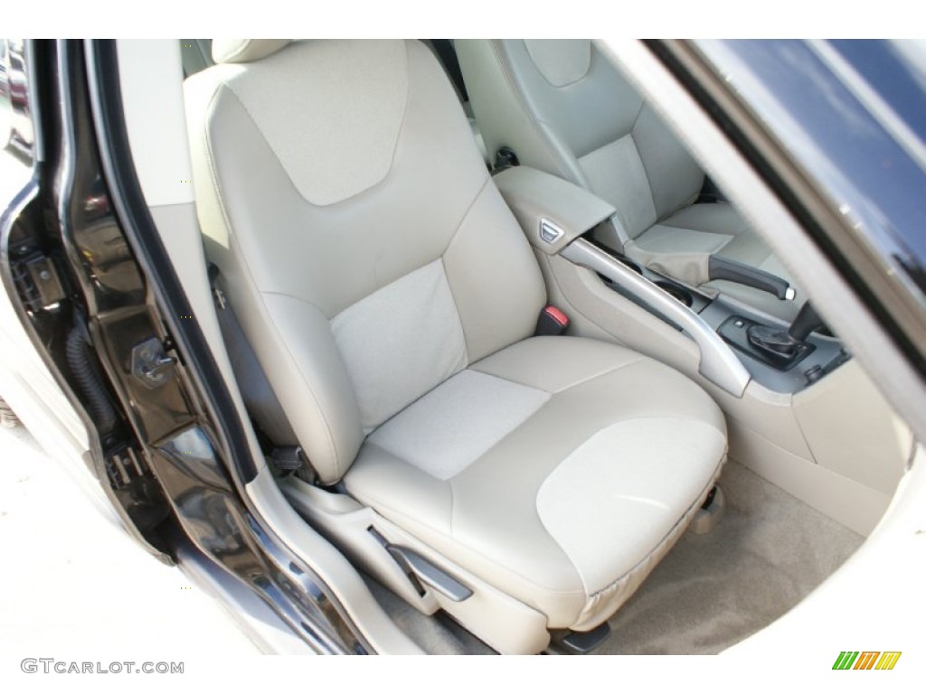2005 XC70 AWD - Black / Taupe photo #25