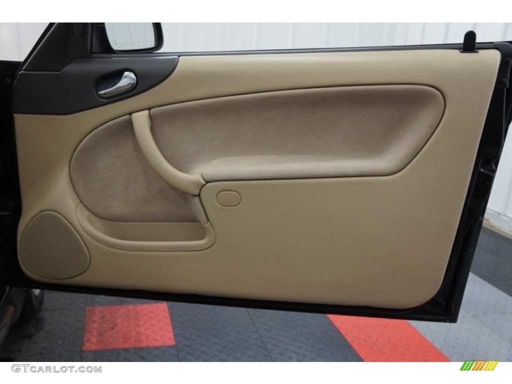 2001 9-3 SE Convertible - Black / Warm Beige photo #17