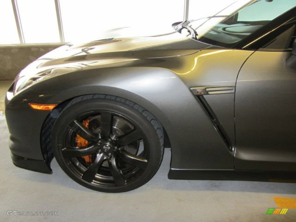 2010 GT-R Premium - Gun Metallic / Black photo #2