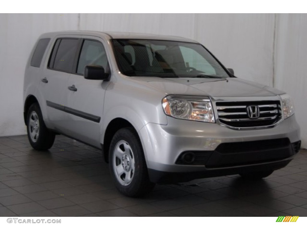 2015 Pilot LX - Alabaster Silver Metallic / Gray photo #2