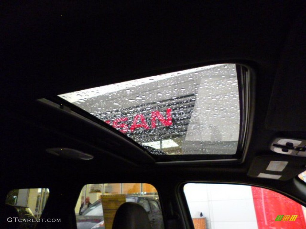 2009 Escape Limited V6 4WD - Black Pearl Slate Metallic / Charcoal photo #5