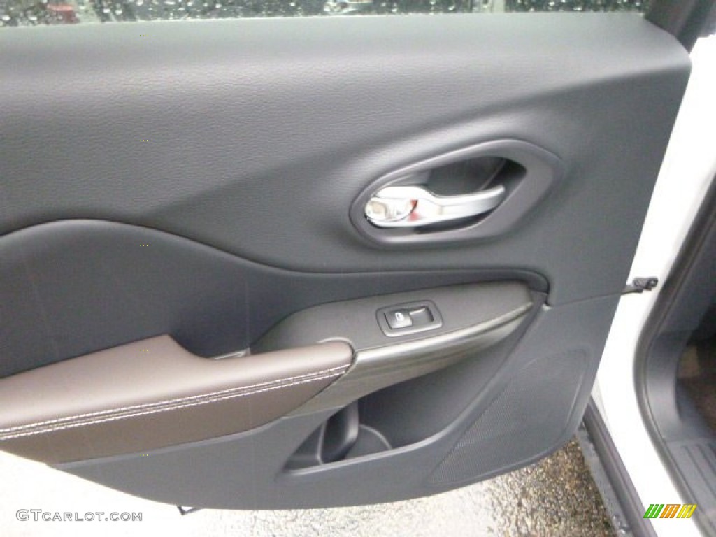2015 Jeep Cherokee Limited 4x4 Indigo Blue/Brown Door Panel Photo #97919047
