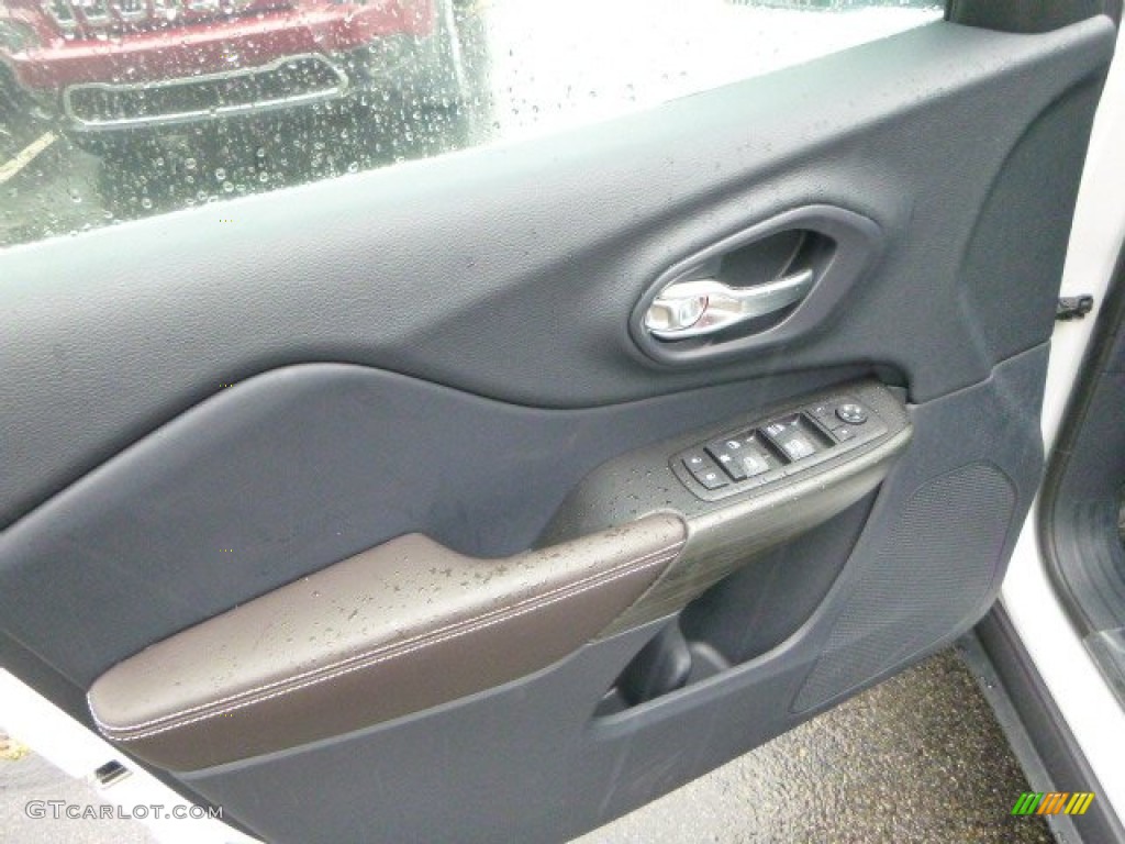 2015 Jeep Cherokee Limited 4x4 Indigo Blue/Brown Door Panel Photo #97919071