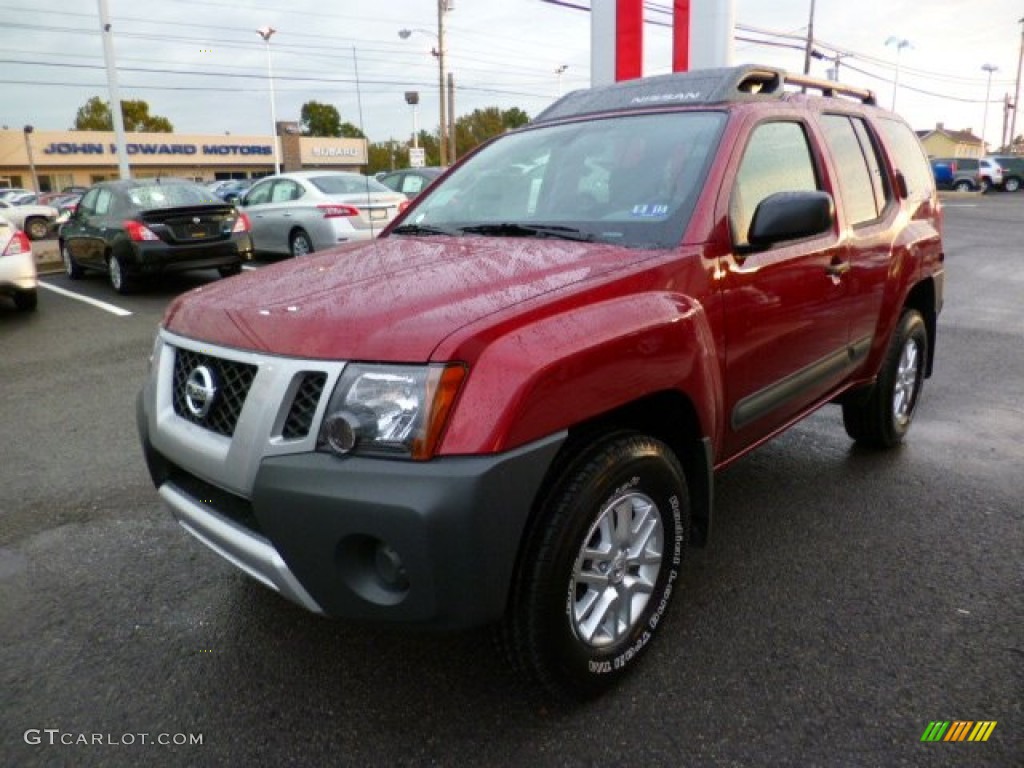 2015 Xterra S 4x4 - Cayenne Red / Gray photo #3