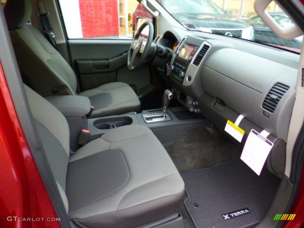 2015 Xterra S 4x4 - Cayenne Red / Gray photo #10
