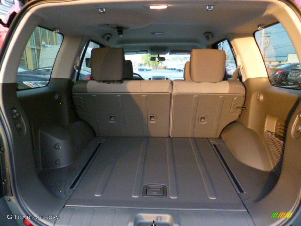 2015 Xterra S 4x4 - Cayenne Red / Gray photo #12
