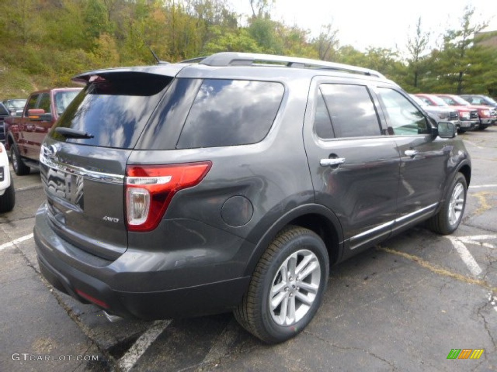 2015 Explorer XLT 4WD - Magnetic / Charcoal Black photo #2