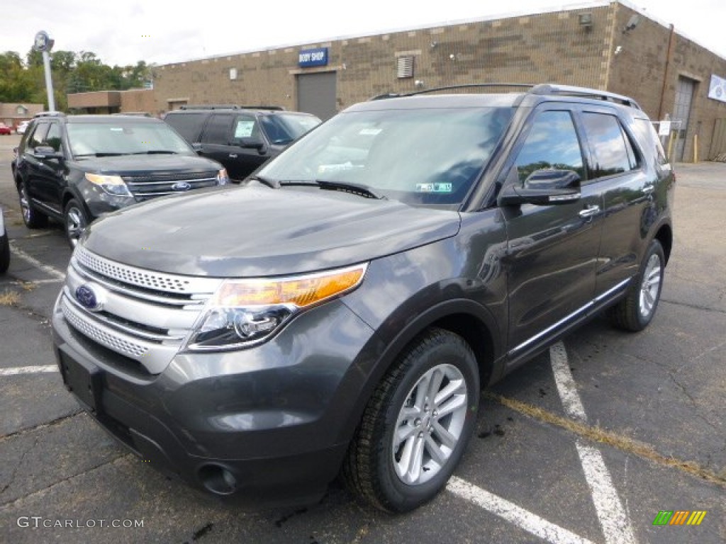 2015 Explorer XLT 4WD - Magnetic / Charcoal Black photo #5