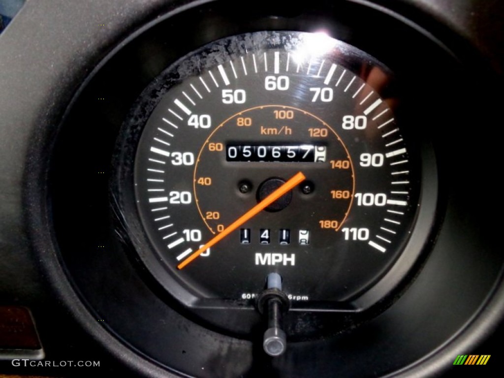 1988 Toyota Land Cruiser FJ62 Gauges Photo #97923664