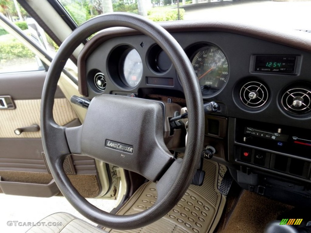 1988 Toyota Land Cruiser FJ62 Controls Photo #97925110
