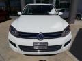 Campanella White - Touareg TDI Lux 4XMotion Photo No. 2