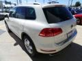 Campanella White - Touareg TDI Lux 4XMotion Photo No. 5