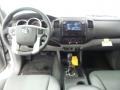 Super White - Tacoma Access Cab Photo No. 24