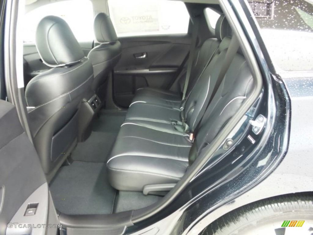 2015 Toyota Venza XLE Rear Seat Photo #97926127
