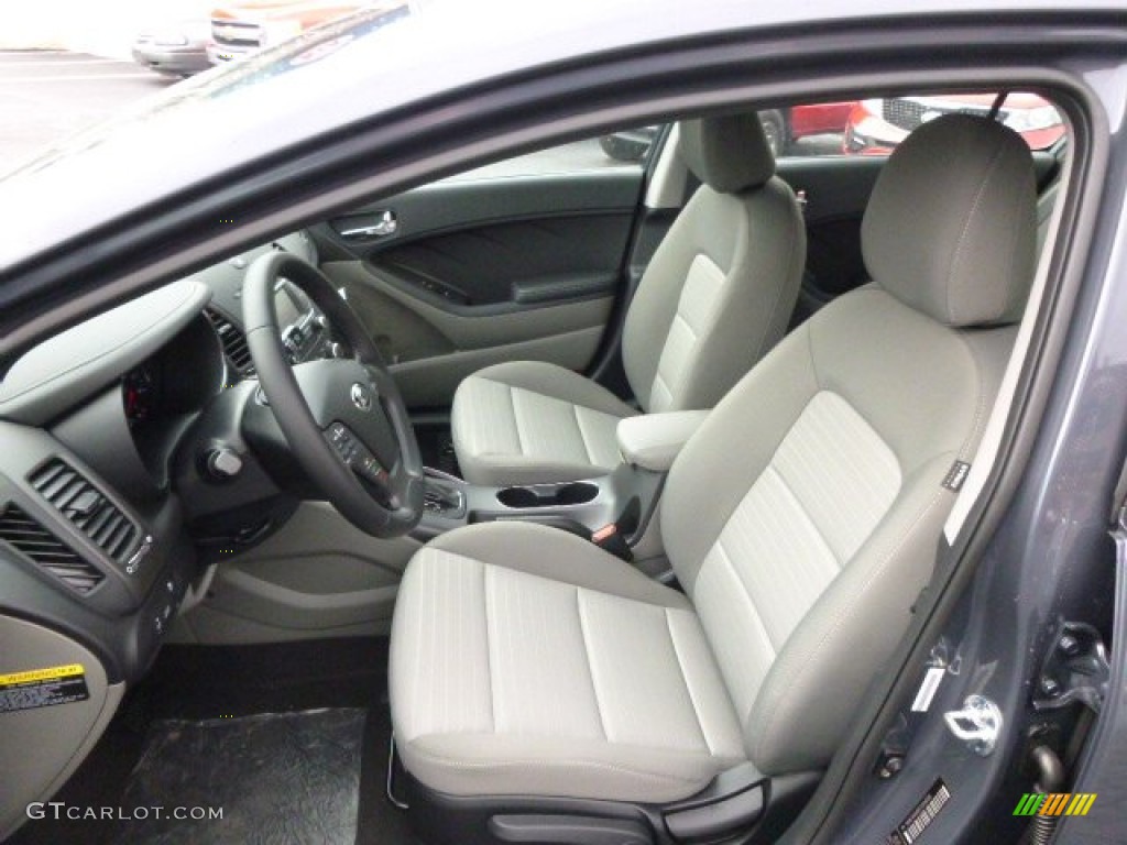 2015 Kia Forte EX Front Seat Photos