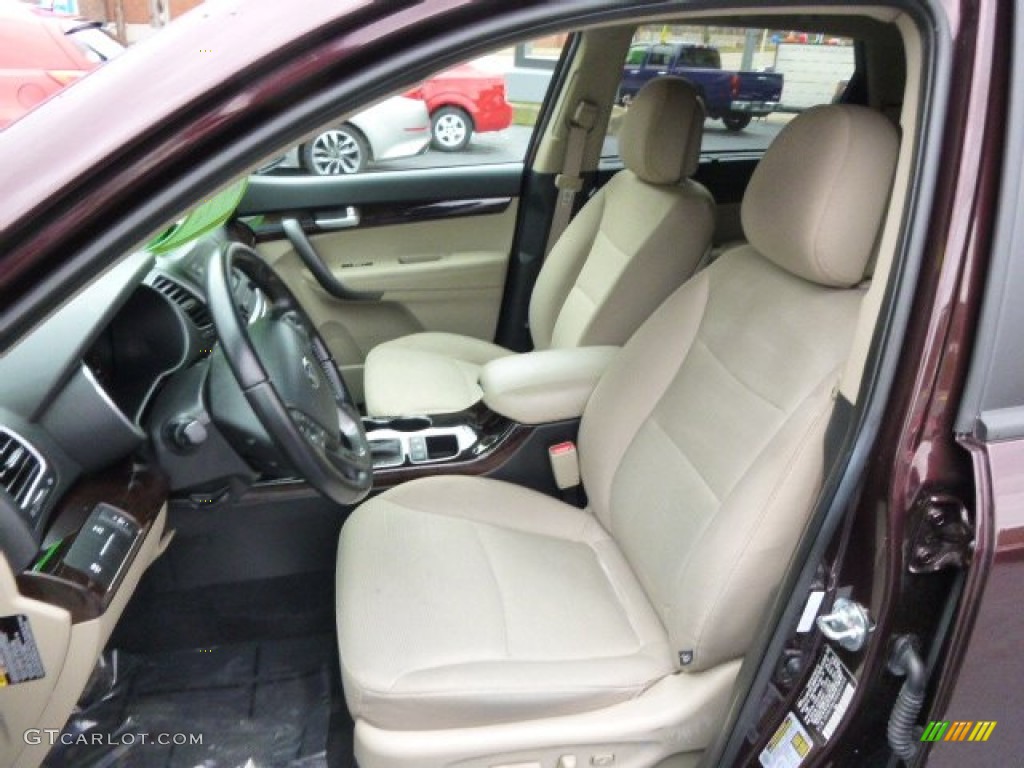 2014 Kia Sorento LX V6 AWD Front Seat Photo #97931712