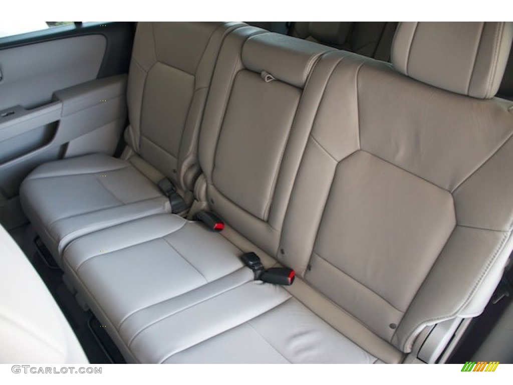 2015 Pilot EX-L - Crystal Black Pearl / Gray photo #18