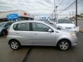 Cosmic Silver - Aveo Aveo5 LT Photo No. 7