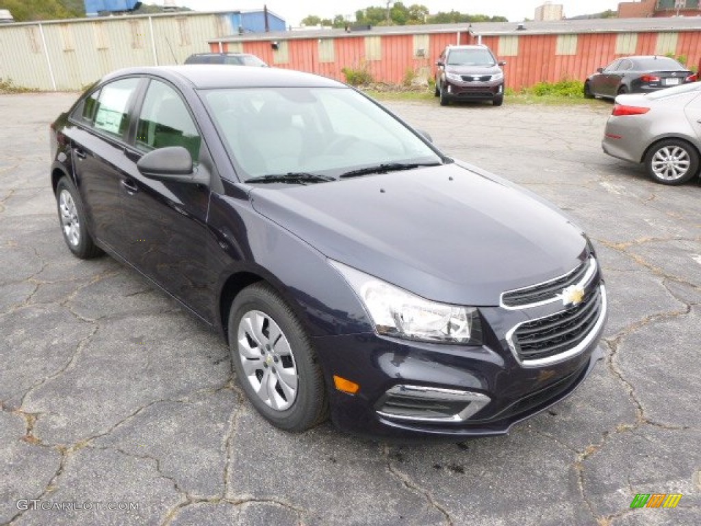 2015 Cruze LS - Blue Ray Metallic / Jet Black/Medium Titanium photo #2